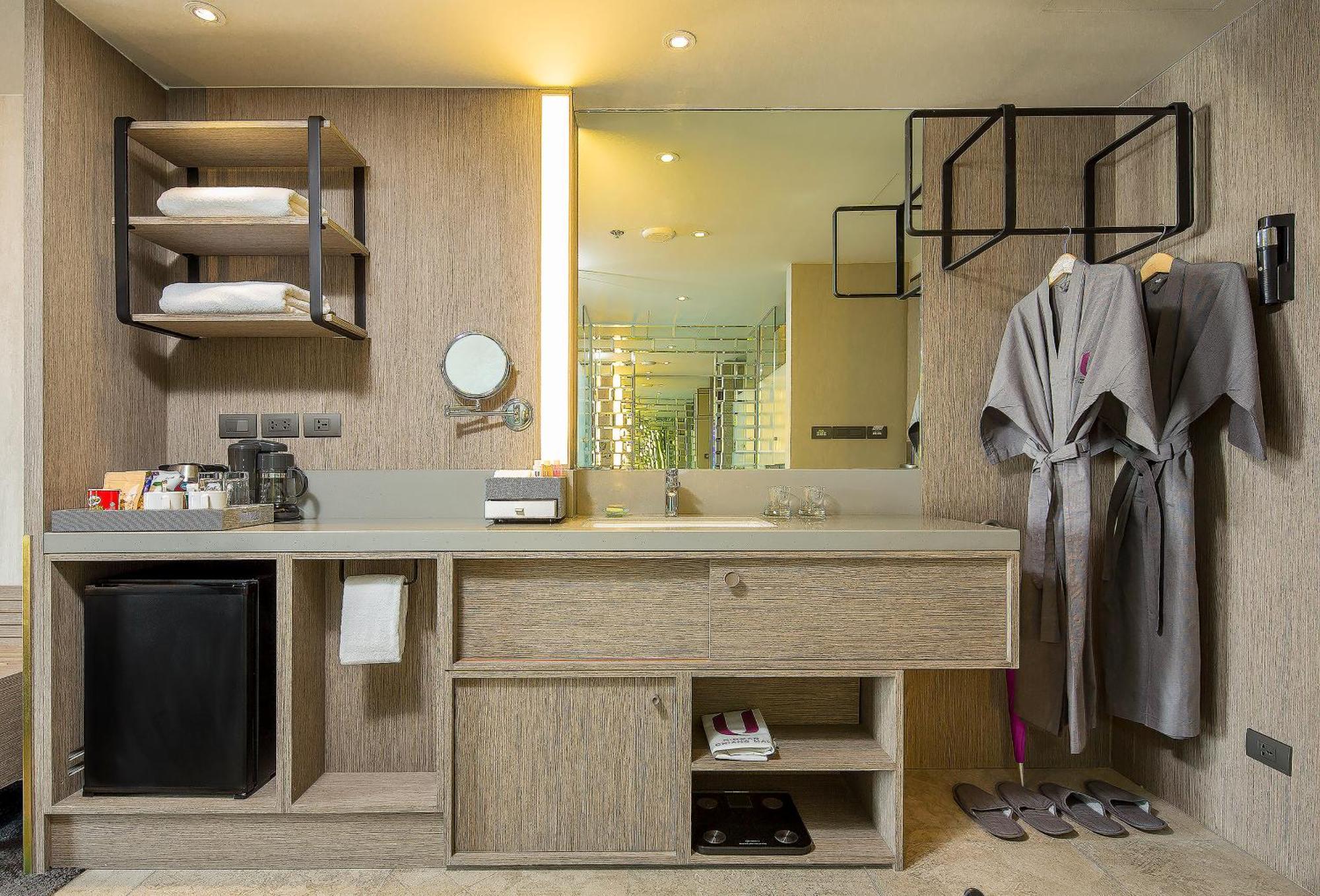U Nimman Chiang Mai Hotel Ngoại thất bức ảnh Bathroom
